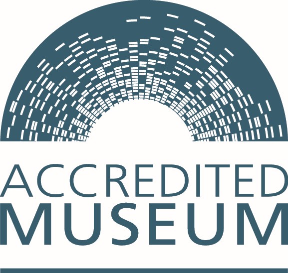 accredited museum logo